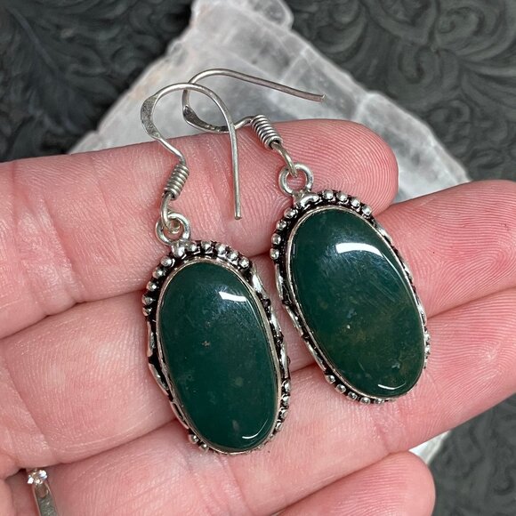 Green Chalcedony Earrings Stone Crystal Jewelry - Picture 4 of 7